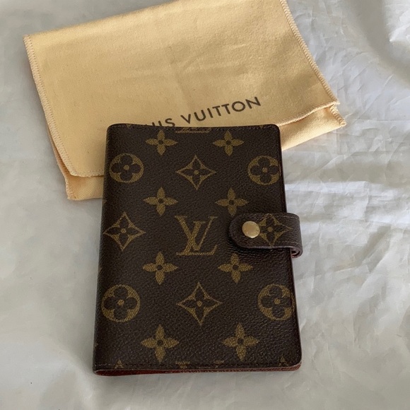 Louis Vuitton Accessories - 𝅺LOUIS Vuitton Monogram Agenda PM